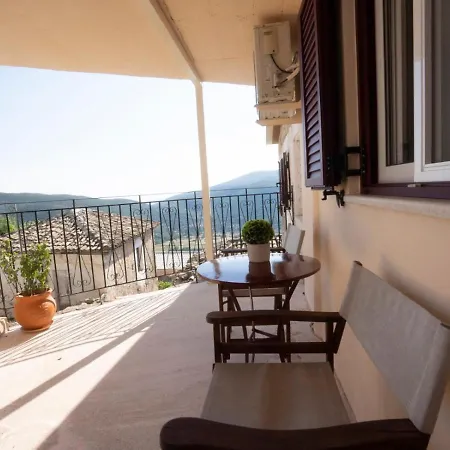 Manto Lefkada *